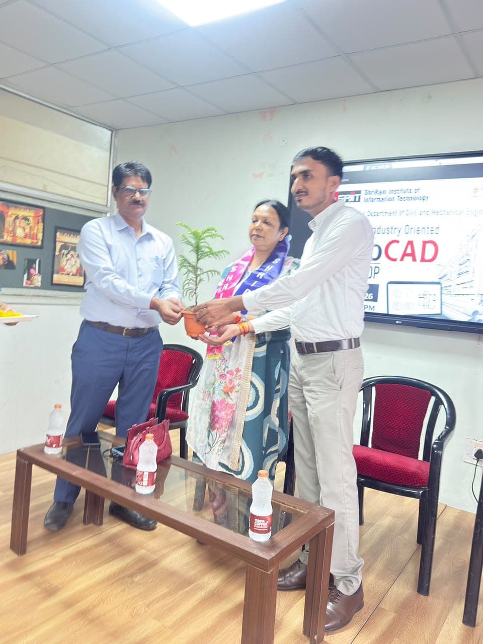 A welcome ceremony at a previous SAN AutoCAD workshop